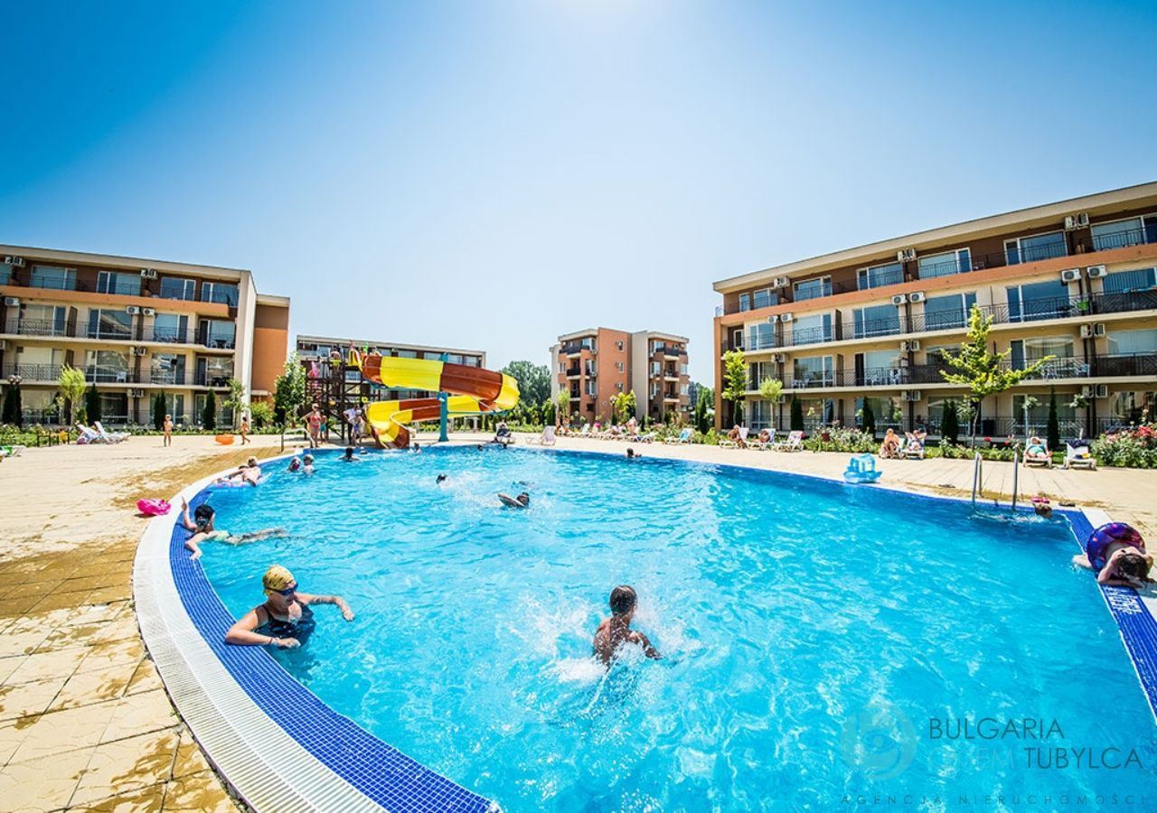 MIESZKANIE Z WIDOKIEM NA BASEN W HOLIDAY FORT GOLF CLUB SŁONECZNY BRZEG — zdjęcie 1