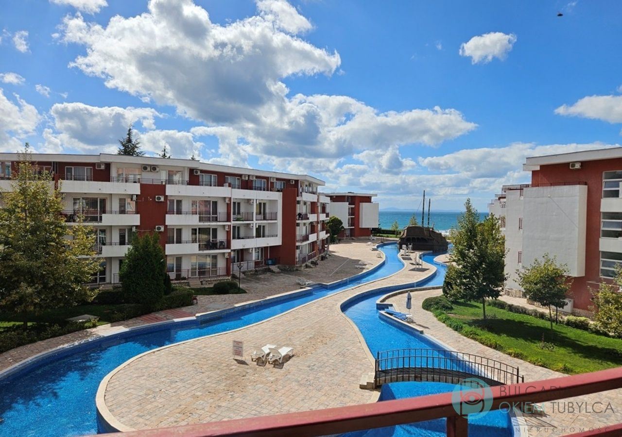 Przestronne mieszkanie z widokiem na morze i basen – Privilege Fort Beach, Elenite — zdjęcie 1