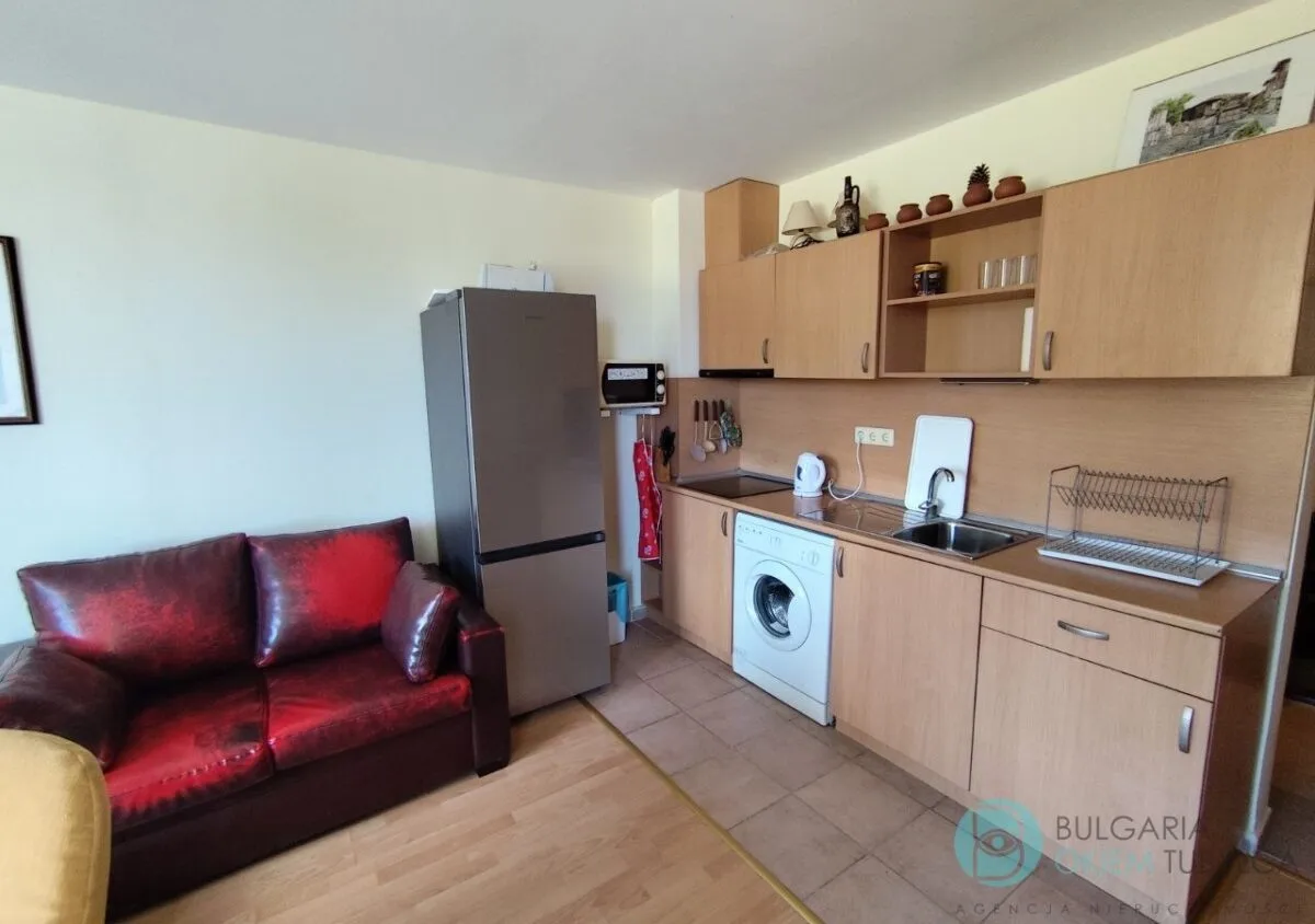 Apartament blisko morza z widokiem na wzgórza – Imperial Fort Club, Sveti Vlas