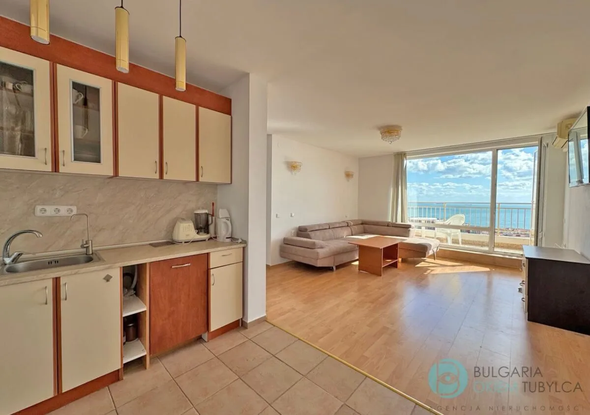 Apartament z panoramicznym widokiem na morze i dużym balkonem – Crown Fort Club, Sveti Vlas — zdjęcie 4