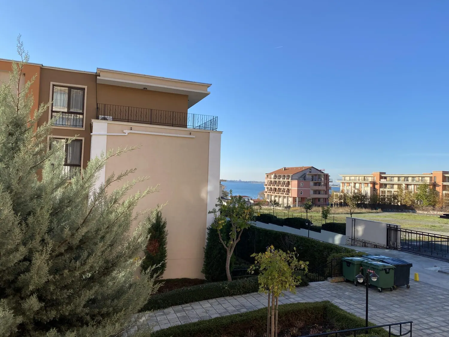 1-bedroom apartment — Premier Fort Beach · 230 — photo 1