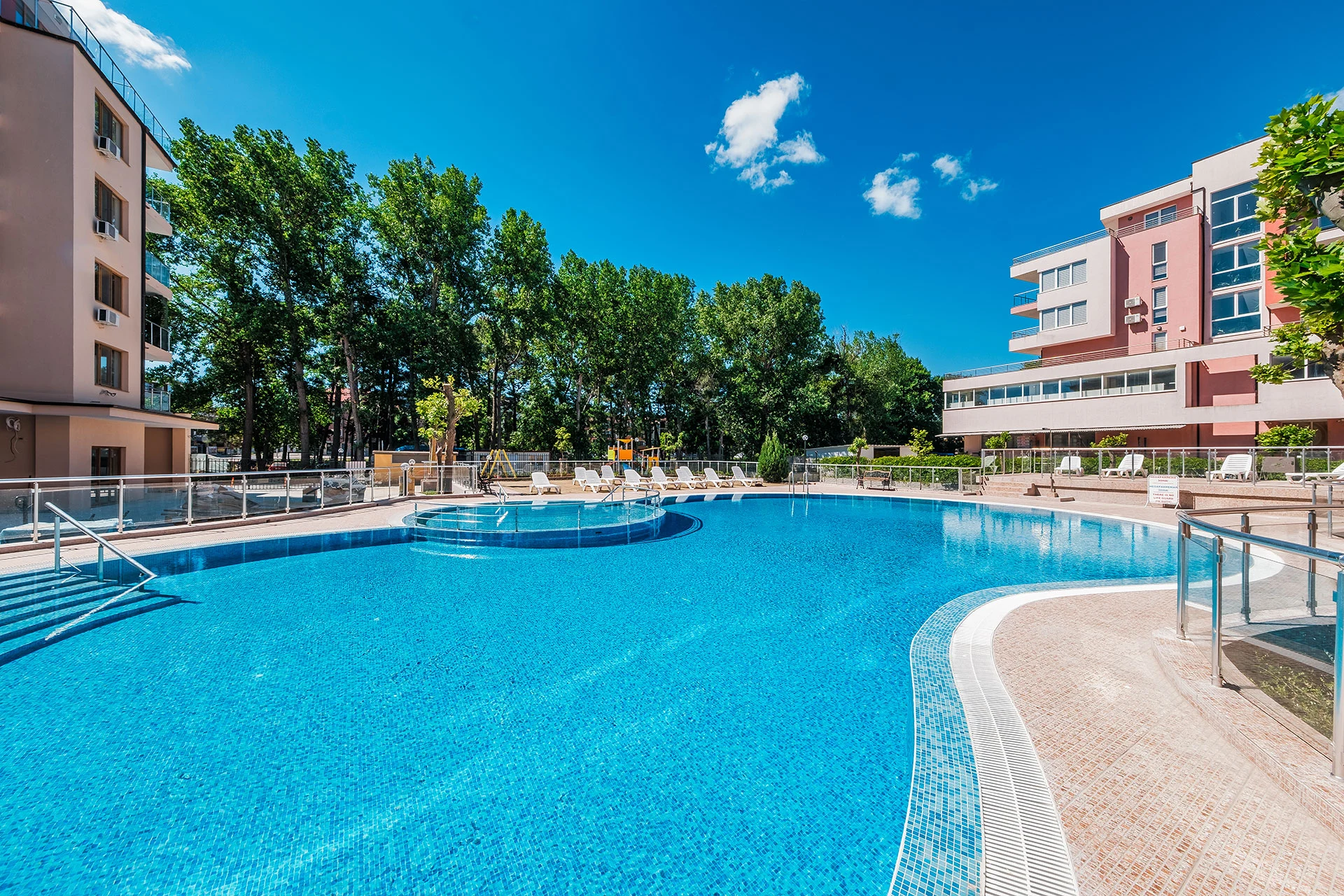 3-pokojový apartmán — Nessebar Fort Residence · 13 — fotografie 5